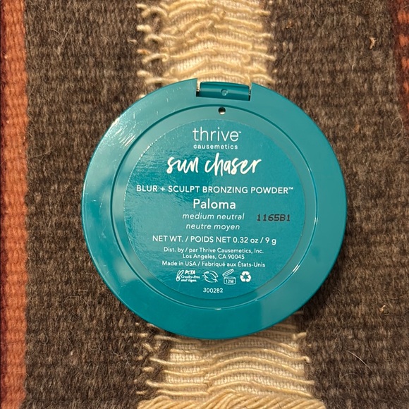 Thrive | Makeup | Thrive Teal Sun Chaser Bronzing Powder | Poshmark